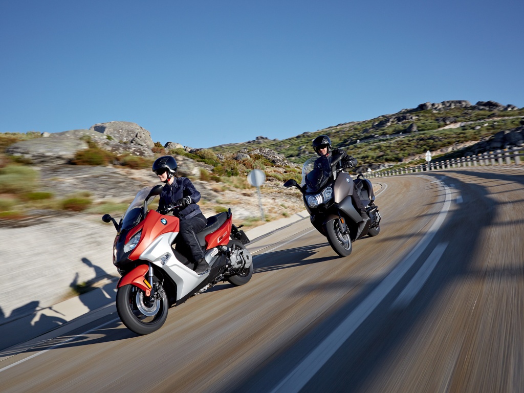 Фото скутера BMW C 650 Sport