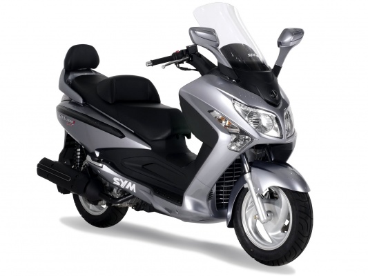 Фото скутера SYM GTS 300i EVO